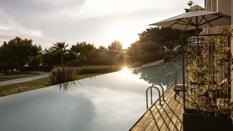 Domes of Corfu, Autograph Collection